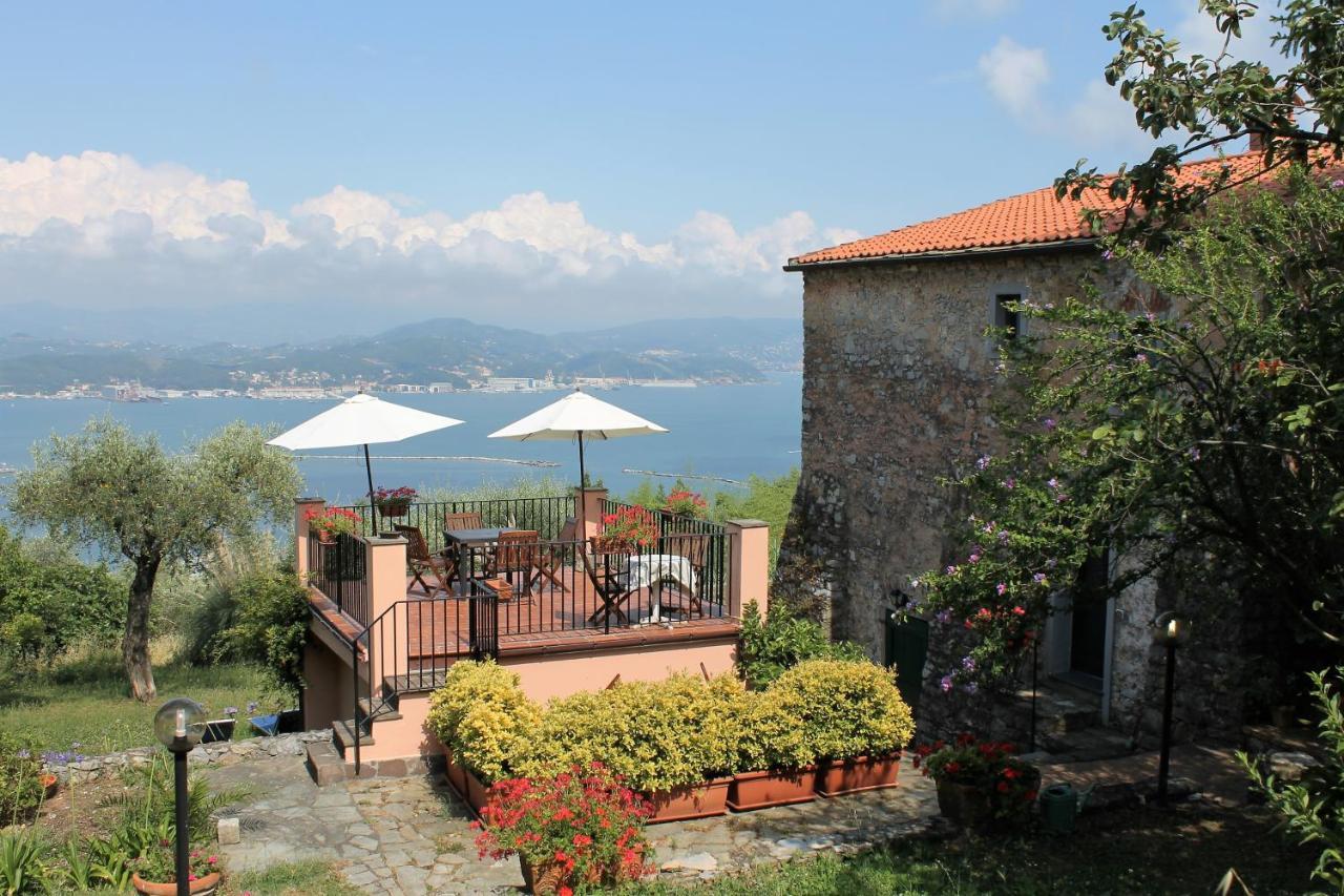 Agriturismo Terrazza Sul Golfo - Il Casale La Spezia Eksteriør bilde